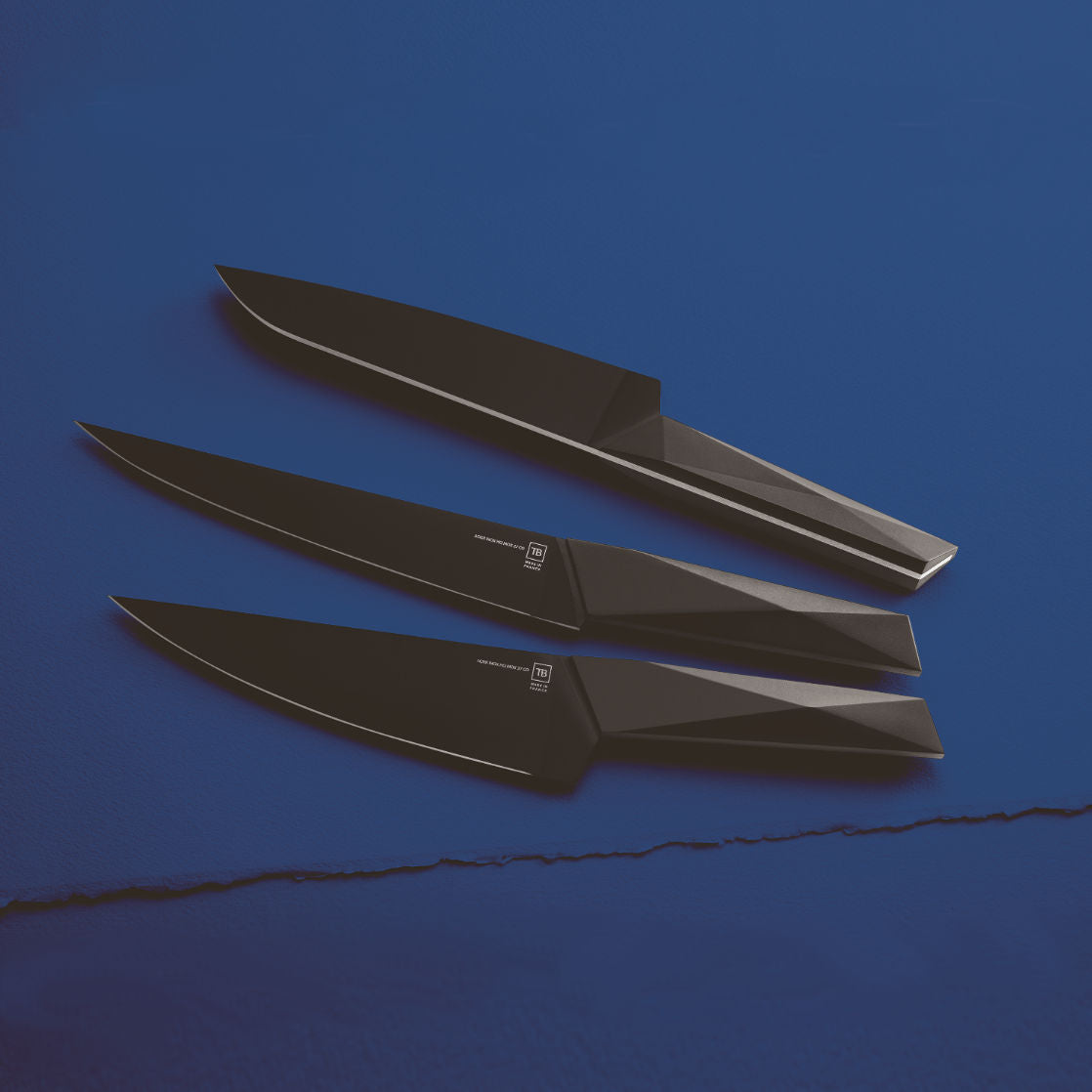 Furtif Frenc Knife Set on Blue Paper