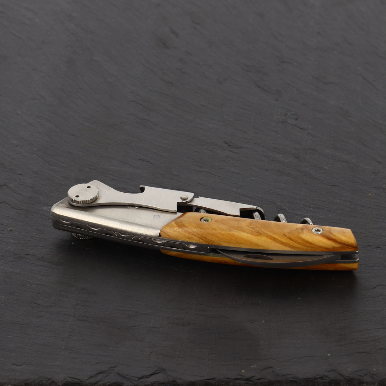 Corkscrew olive wood handle