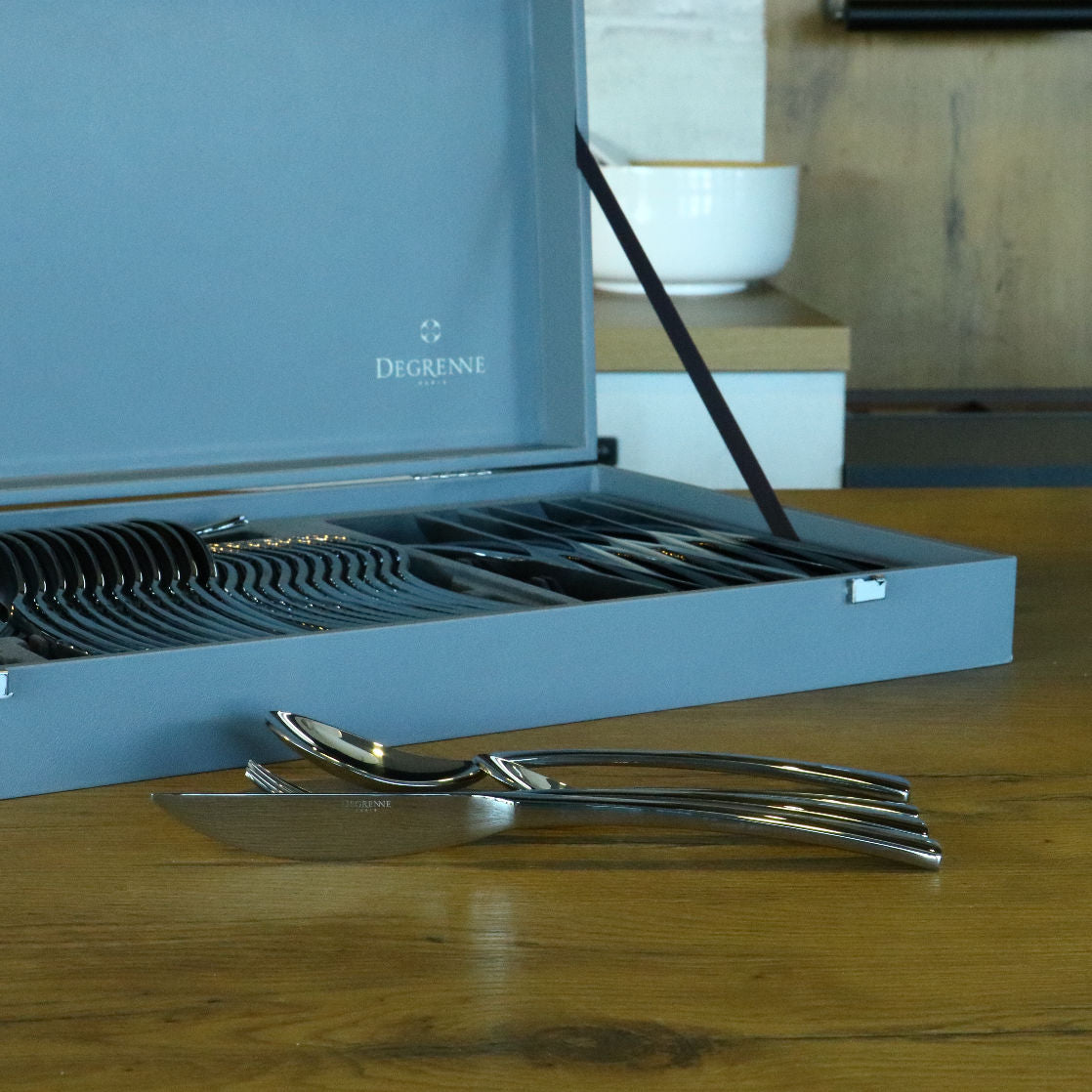 50 pieces solid handle serrated cutlery grey box set solstice poli-miror